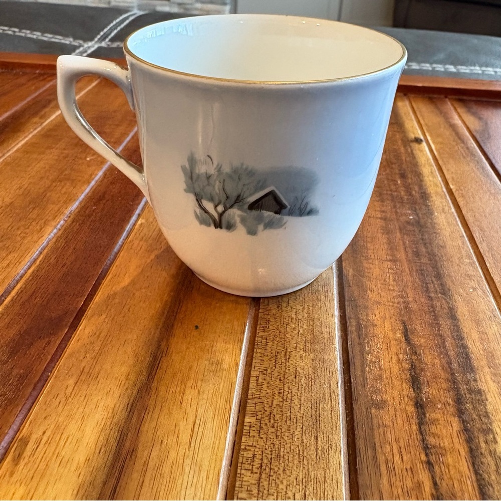 Bing & Grondahl Harald Wiberg Christmas Coffee Cup Pixie and Cat Replacement - Picture 3 of 4
